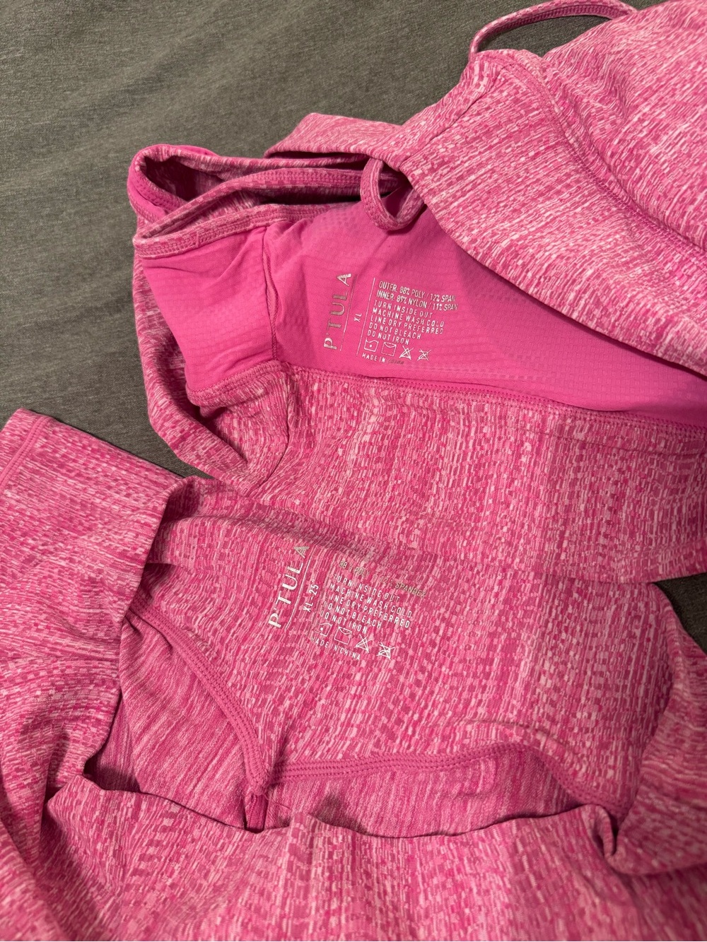 P'tula Fuchsia PEAK Ribbed Workout Set - Sports Bra & Leggings - Picture 3 of 4